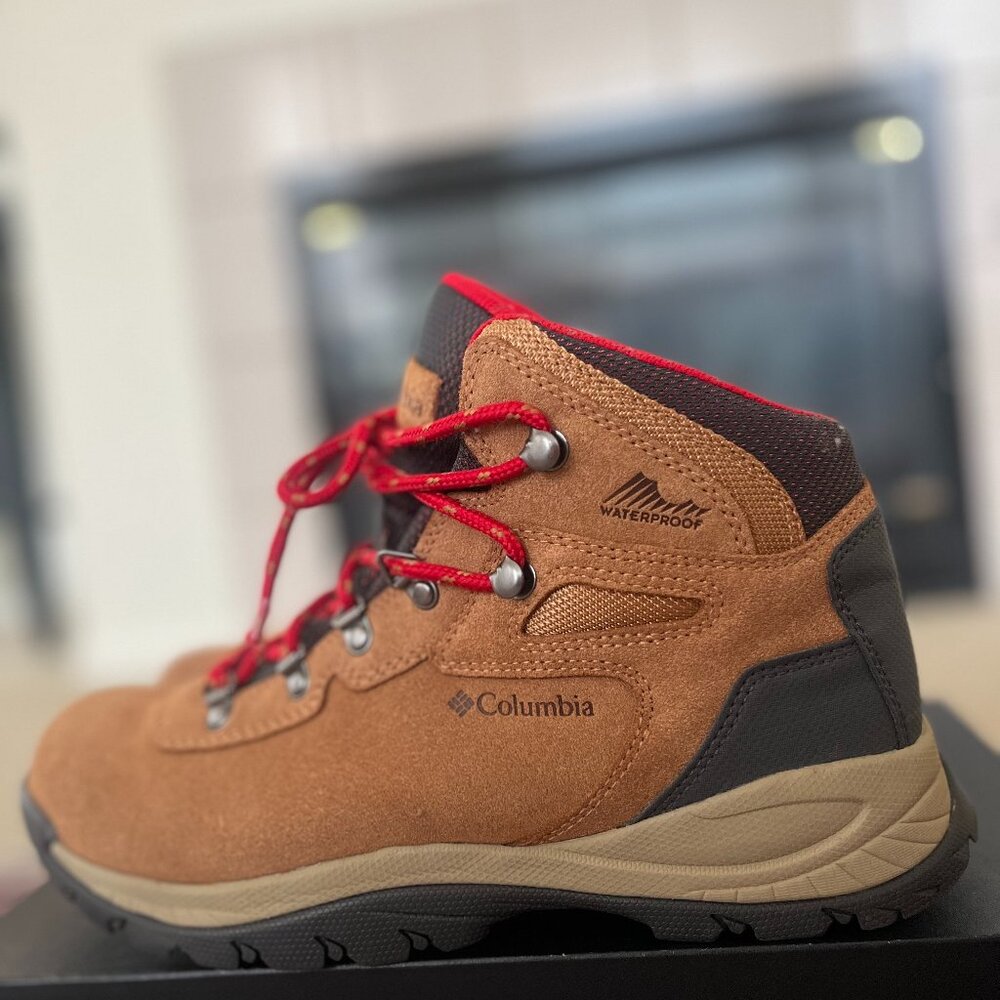 Columbia Hiking Boots - Newton Ridge Plus Waterproof Amped